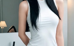 晚上偷偷看哔哩哔哩